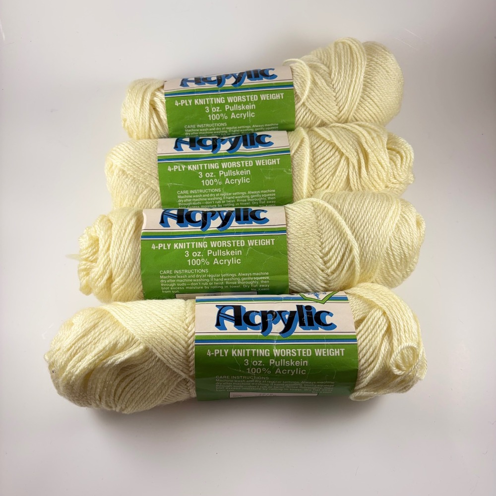 Vintage Green Oak Yellow Acrylic Yarn 4-Ply Worsted Weight 3oz Pullskein (4) - Picture 2 of 4